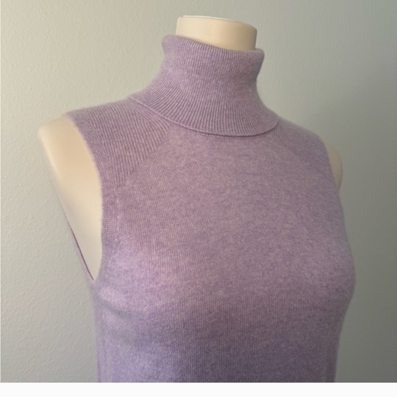 $350 Veronica beard Lilac Noor Turtleneck sweater %100 Cashmere - Picture 7 of 8